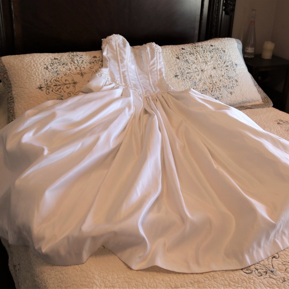 Strapless Wedding Dress